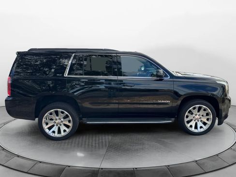 Used 2016 GMC Yukon SLT w/ Open Road Package image 4