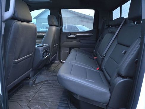 New 2026 GMC Sierra 1500 SLT w/ SLT Premium Package image 31