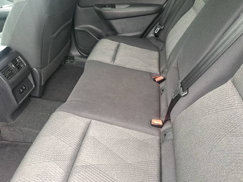 Used 2024 Nissan Rogue SV AWD/4WD image 21