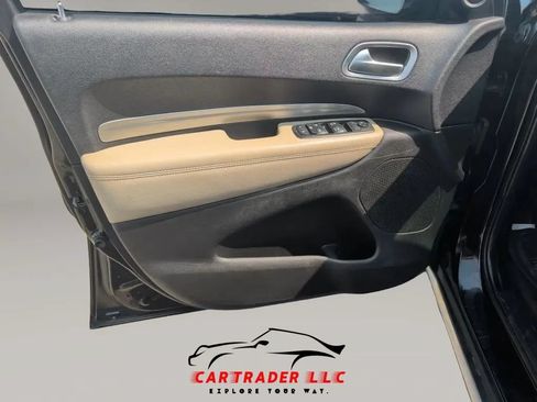 Used 2019 Dodge Durango SXT AWD/4WD image 13