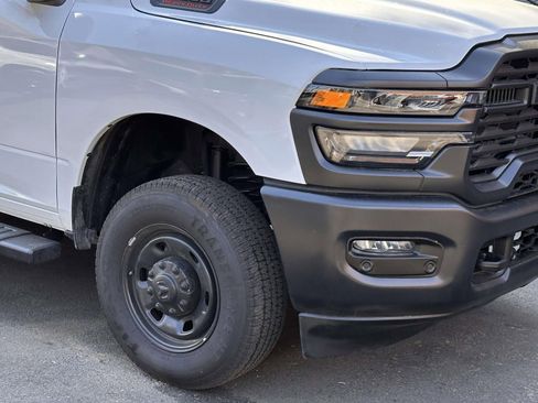 Used 2025 RAM 2500 Tradesman AWD/4WD image 9