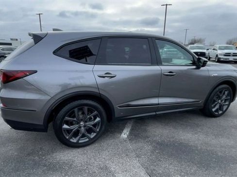 Used 2023 Acura MDX A-Spec image 2