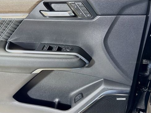 Used 2024 GMC Acadia Denali w/ LPO, Floor Liner Package AWD/4WD image 16