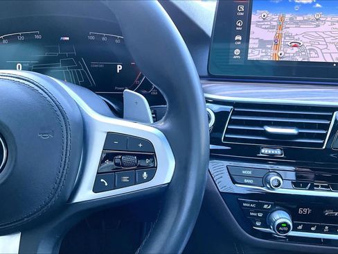 Used 2021 BMW 540i w/ M Sport Package image 24