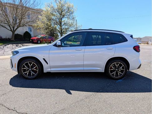 Used 2024 BMW X3 xDrive30i w/ M Sport Edition AWD/4WD image 9
