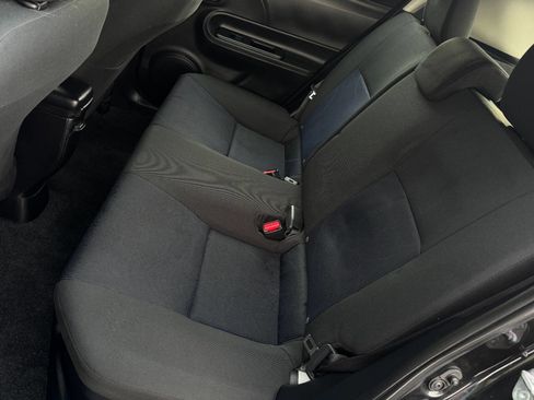 Used 2016 Toyota Prius C Two image 8