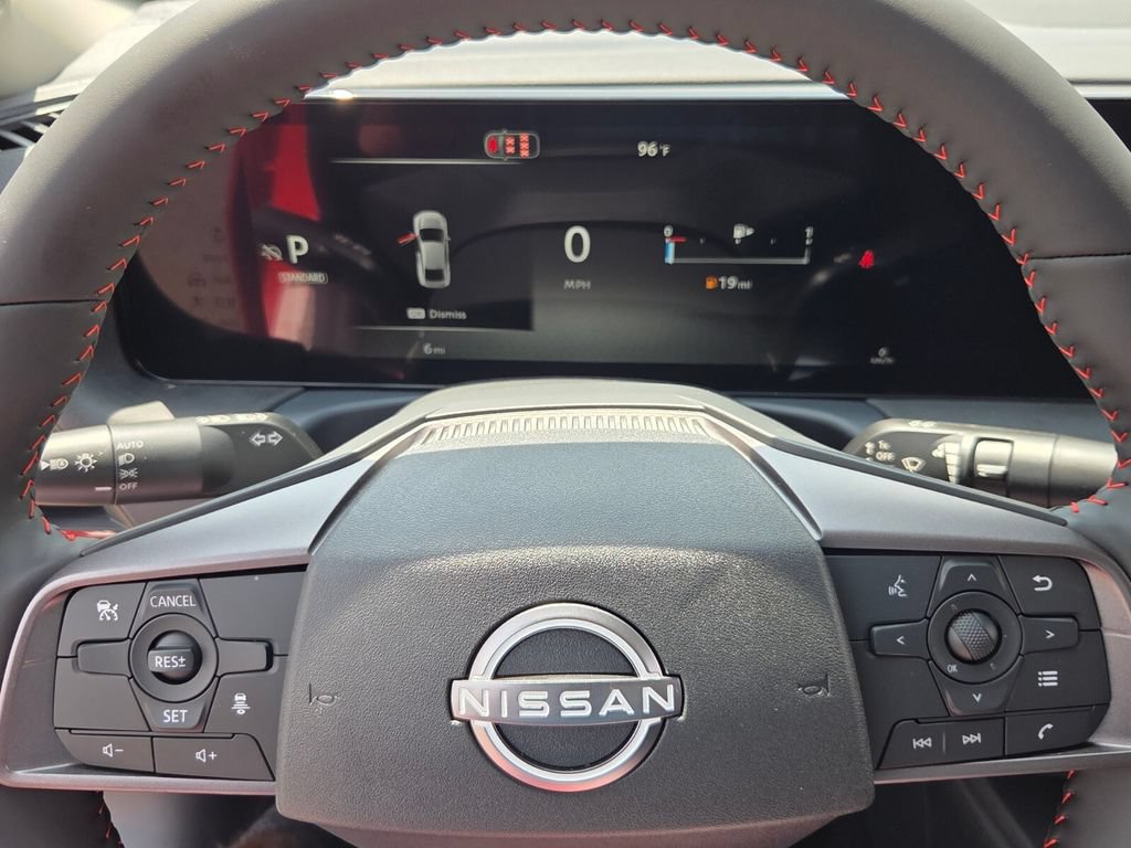 New 2027 Nissan Sentra SR w/ Floor Mat Package FWD image 22