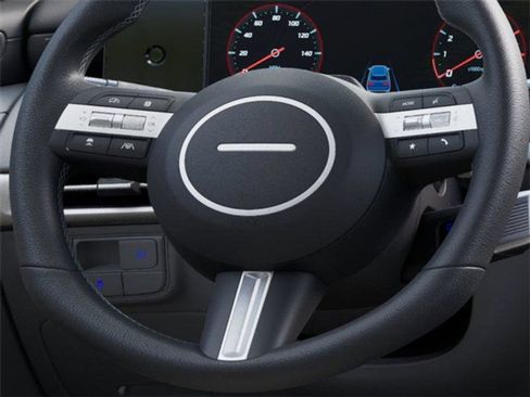 Used 2025 Hyundai Tucson Limited AWD/4WD image 15