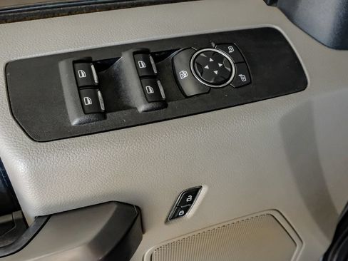 Used 2022 Ford F250 XLT w/ XLT Value Package AWD/4WD image 43
