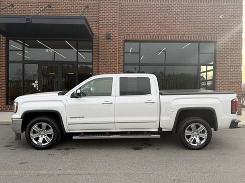 Used 2017 GMC Sierra 1500 SLT image 3