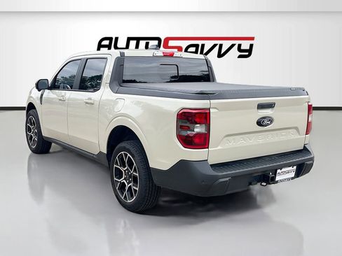 Used 2025 Ford Maverick Lariat AWD/4WD image 5