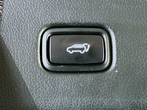 Used 2025 Hyundai Palisade SEL image 32