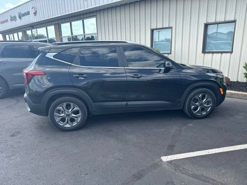 Used 2024 Kia Seltos S FWD image 4
