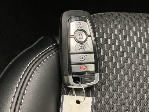 New 2024 Ford Escape PHEV image 24