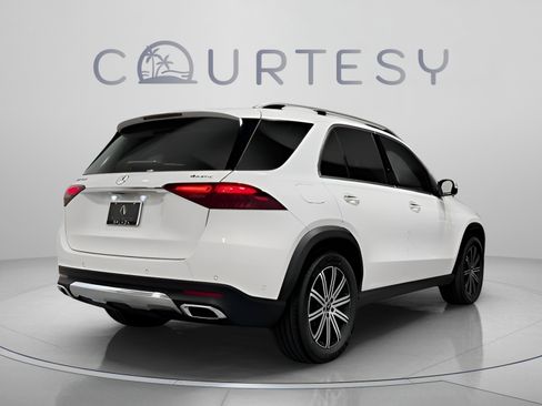 Certified 2025 Mercedes-Benz GLE 450 4MATIC image 7