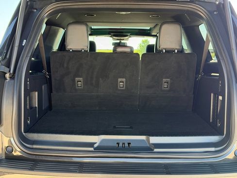 Used 2023 Ford Expedition Max Limited AWD/4WD image 9