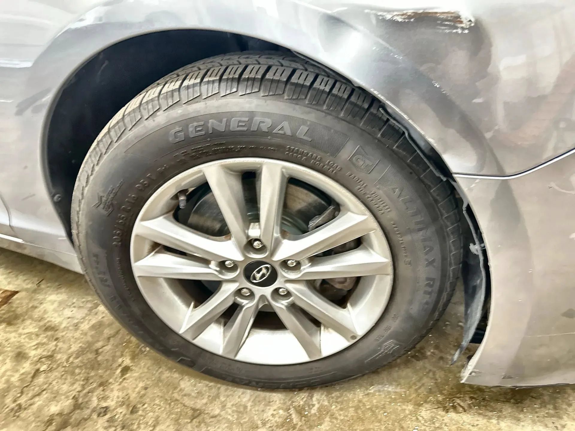 Used 2015 Hyundai Sonata SE FWD image 12