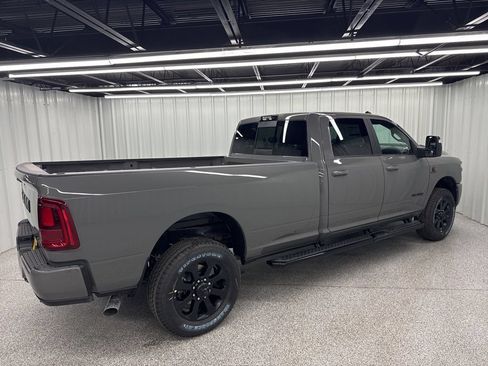 New 2026 RAM 2500 Laramie AWD/4WD image 6