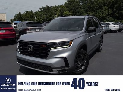 Used 2025 Honda Pilot TrailSport