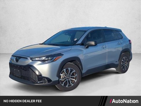 Used 2024 Toyota Corolla Cross AWD Hybrid image 1