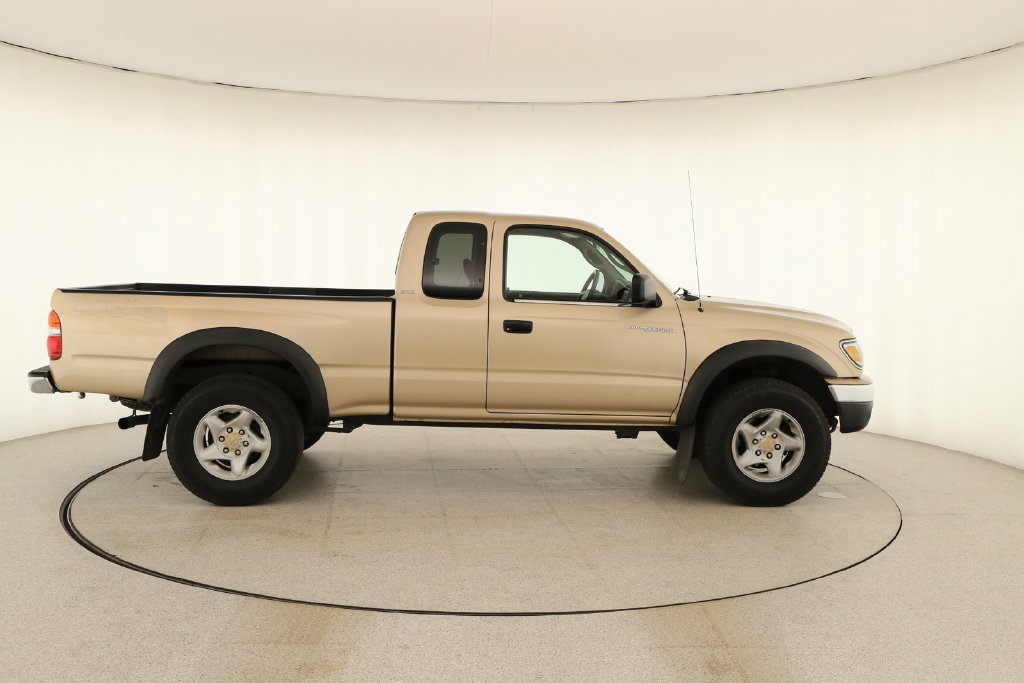 Used 2004 Toyota Tacoma PreRunner w/ Convenience Pkg RWD image 8