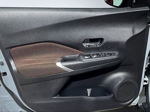 Used 2023 Nissan Kicks SR FWD image 21