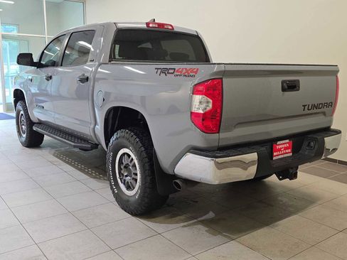 Used 2020 Toyota Tundra SR5 w/ TRD Off-Road Package AWD/4WD image 4