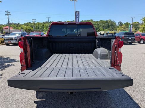 Used 2024 Chevrolet Silverado 1500 LT Trail Boss w/ LT Trail Boss Premium Package AWD/4WD image 29