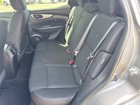 Certified 2021 Nissan Rogue Sport S image 16