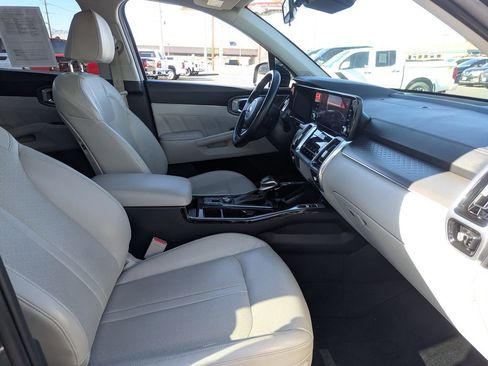 Used 2021 Kia Sorento SX image 37