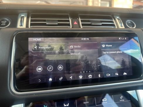 Used 2019 Land Rover Range Rover HSE image 31