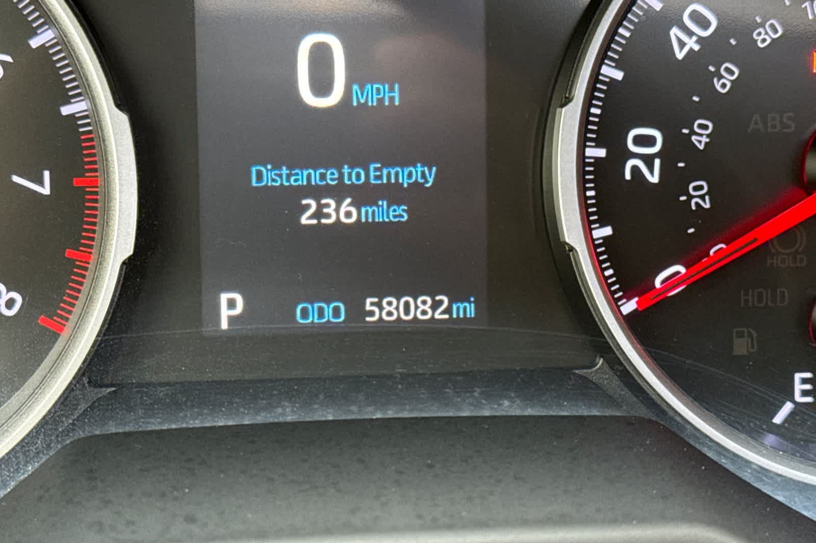 Used 2019 Toyota RAV4 XLE Premium FWD image 29