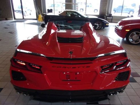Used 2023 Chevrolet Corvette Stingray Premium Conv w/ Z51 Performance Package image 7