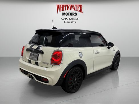 Used 2019 MINI Cooper S image 4