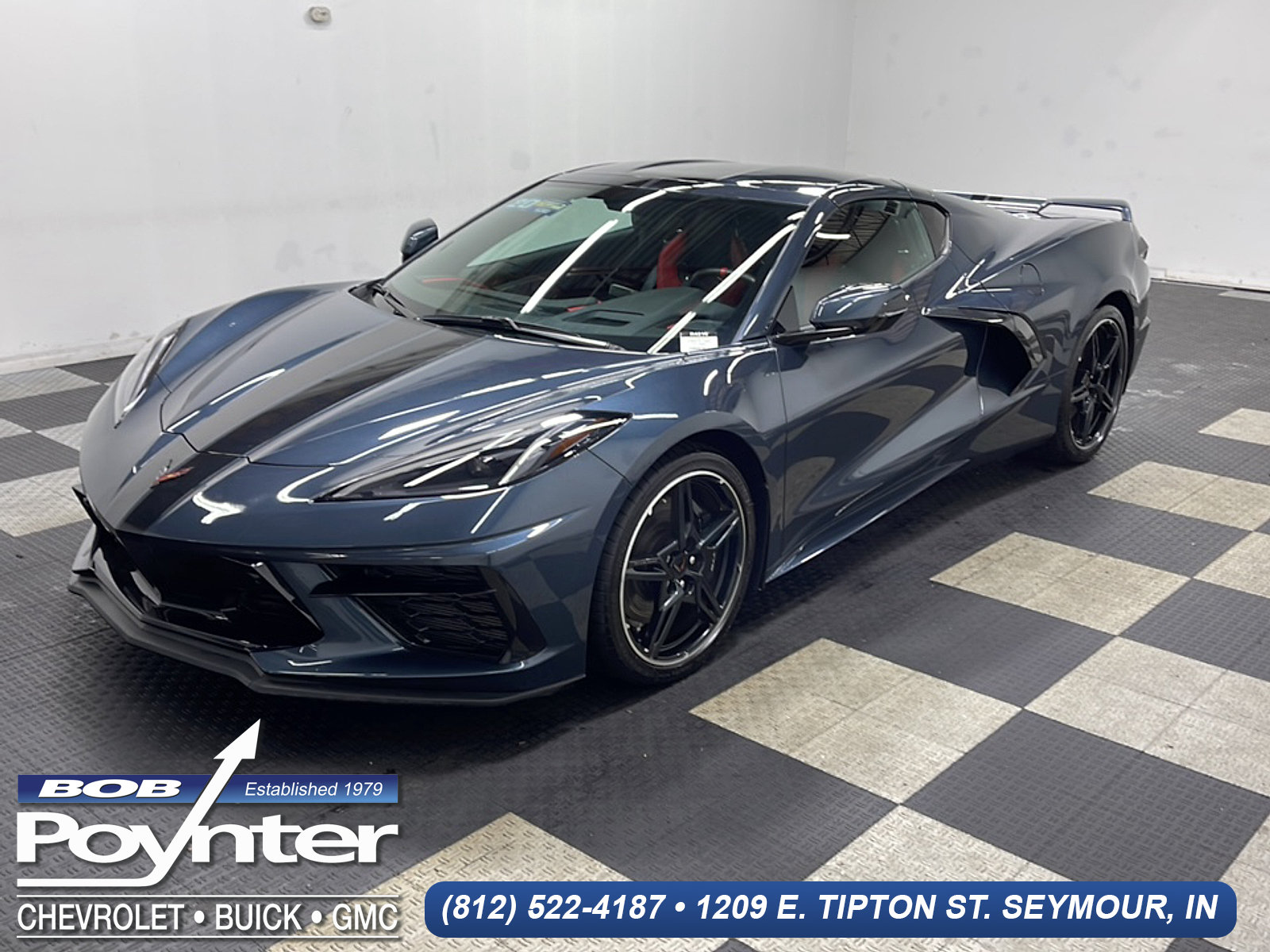 Used 2020 Chevrolet Corvette Stingray Preferred Cpe w/ 2LT Preferred Equipment Group RWD image 1