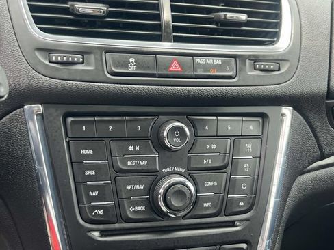 Used 2014 Buick Encore Convenience AWD/4WD image 29