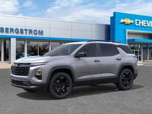 New 2026 Chevrolet Equinox LT AWD/4WD image 2
