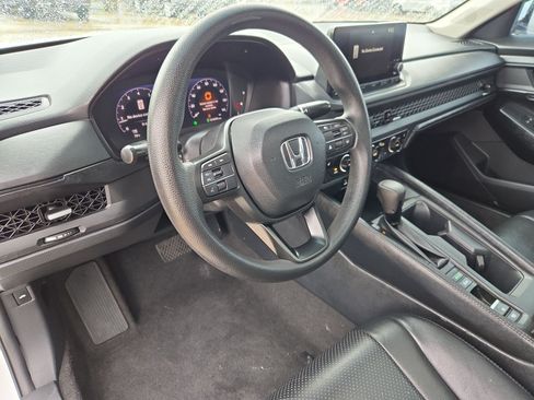 Used 2024 Honda Accord EX image 12