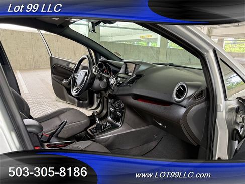 Used 2015 Ford Fiesta ST FWD image 38
