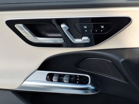 New 2026 Mercedes-Benz E 450 4MATIC Sedan image 13