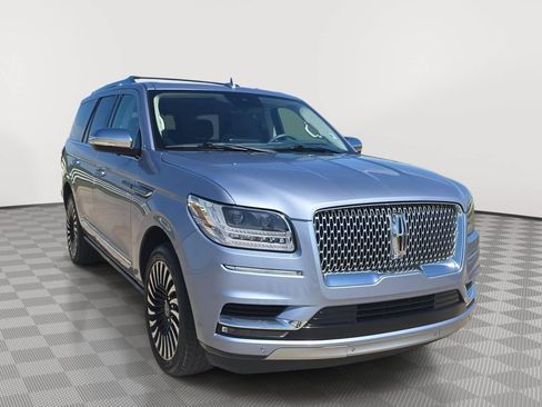 Used 2021 Lincoln Navigator Black Label w/ Cargo Convenience Package AWD/4WD image 1