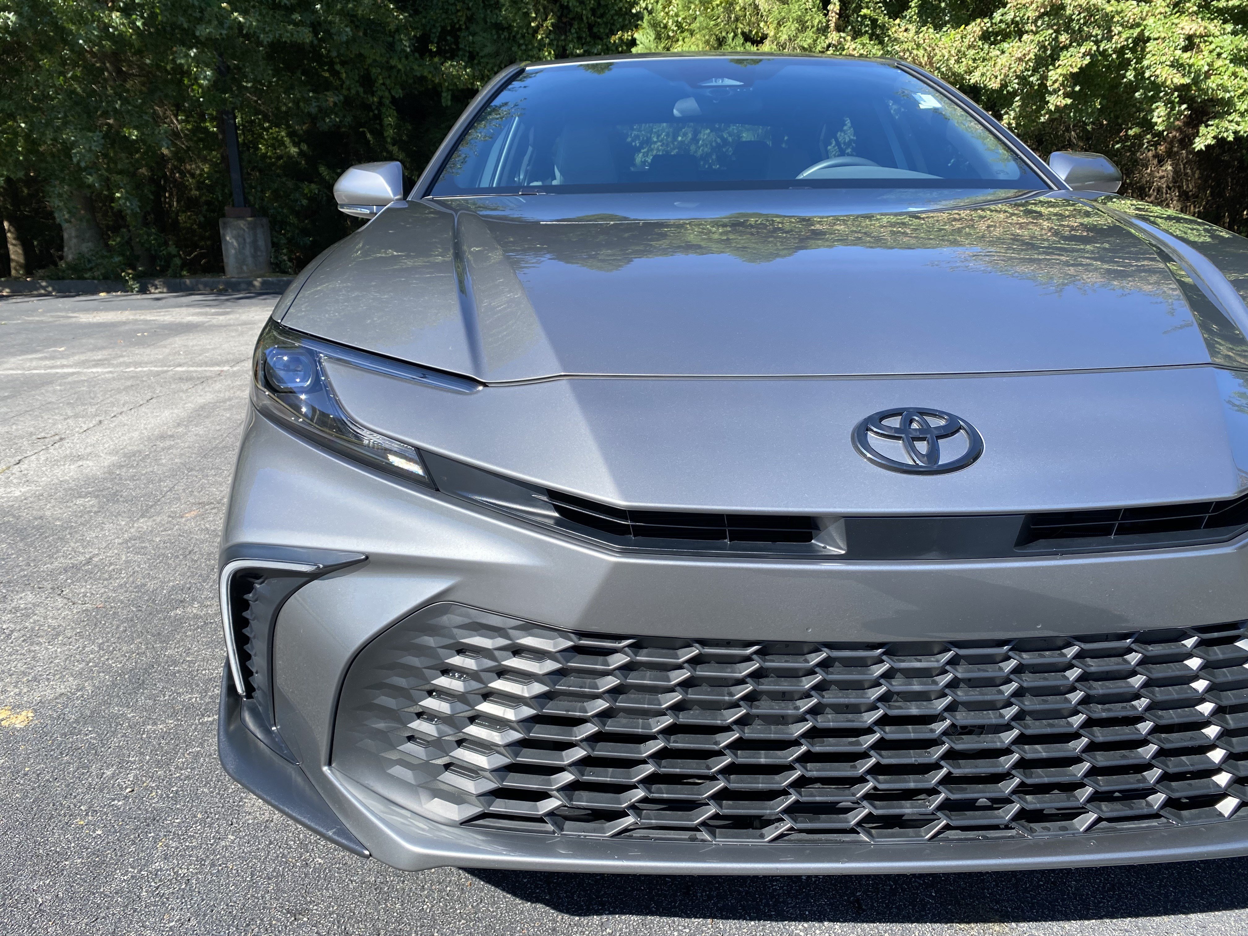 Used 2026 Toyota Camry SE FWD image 13