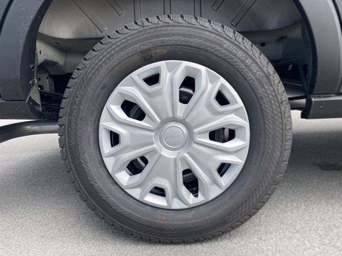 New 2025 Ford Transit 150 Low Roof w/ Exterior Upgrade Package RWD image 18
