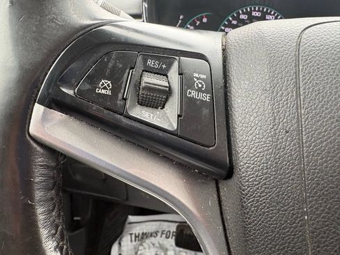 Used 2019 Chevrolet Trax LT w/ LT Convenience Package FWD image 20