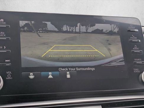 Used 2022 Honda Accord Sport image 12