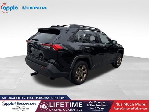 Used 2024 Toyota RAV4 AWD Hybrid image 5