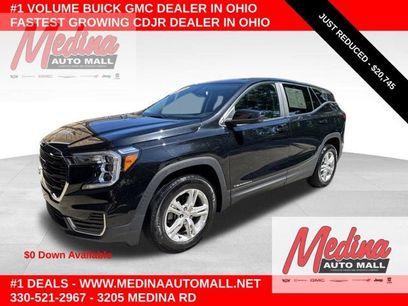 Used 2024 GMC Terrain SLE