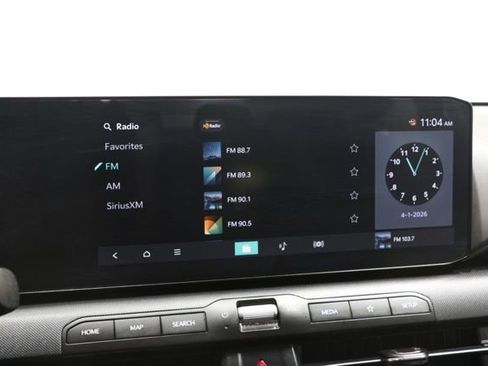 Used 2025 Kia K4 LXS image 58