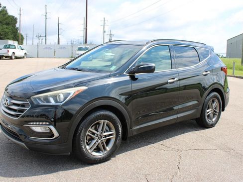Used 2018 Hyundai Santa Fe Sport w/ 2.4L Value Package 02 FWD image 2