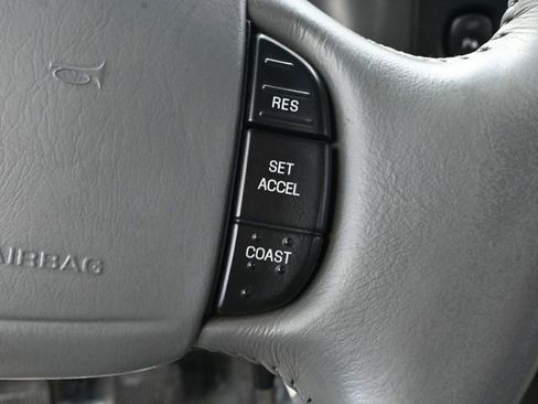 Used 2002 Ford F350 Lariat image 28